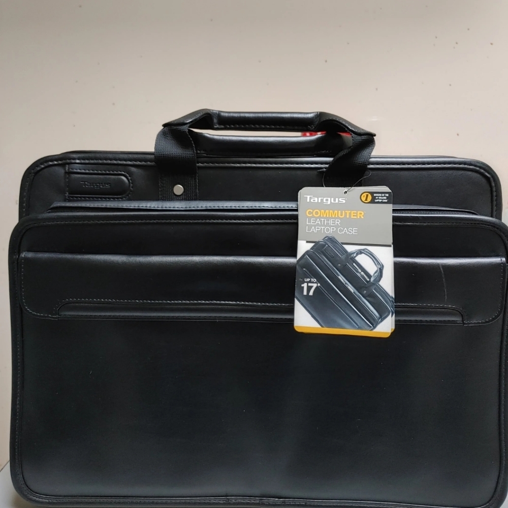 BRAND NEW GENUINE LEATHER TARGUS 17" COMMUTER LAPTOP CASE